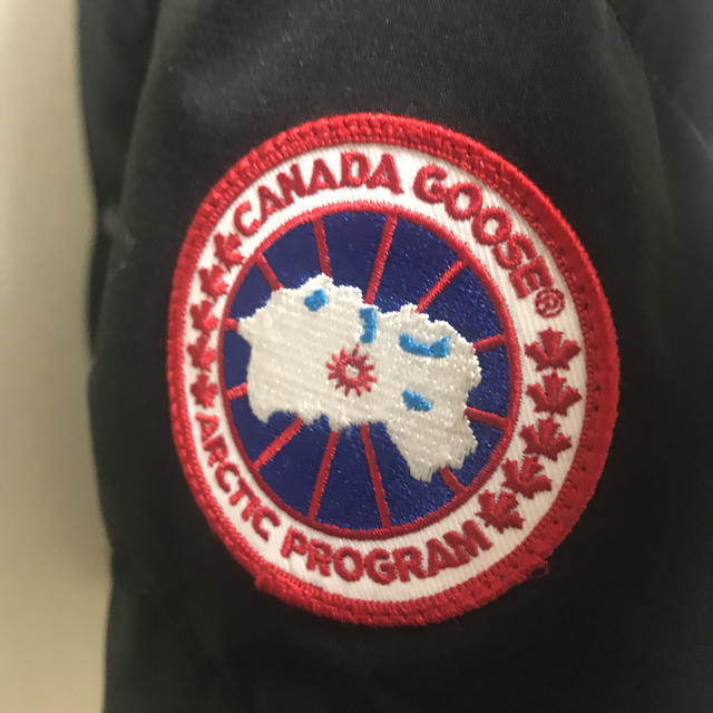 CANADA GOOSE(カナダグース)のカナダグース メンズのジャケット/アウター(ダウンジャケット)の商品写真