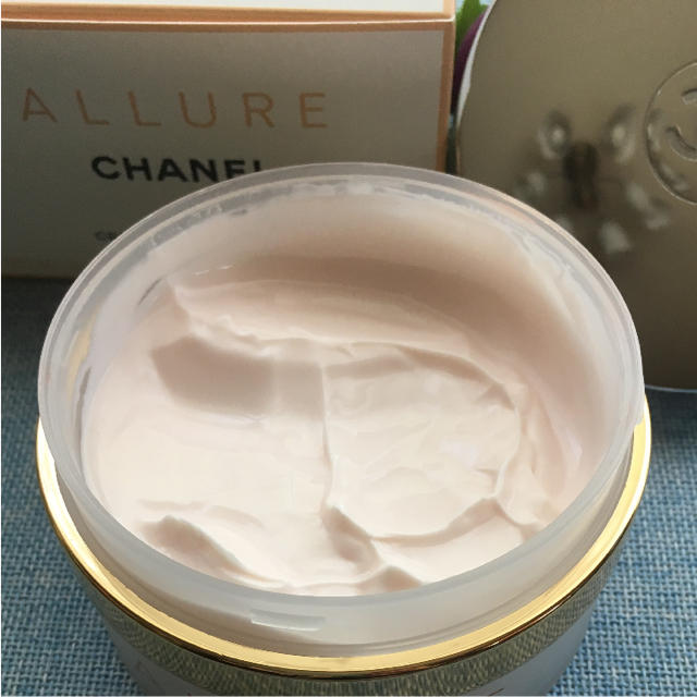 生産終了 CHANEL アリュール ボディークリーム 1