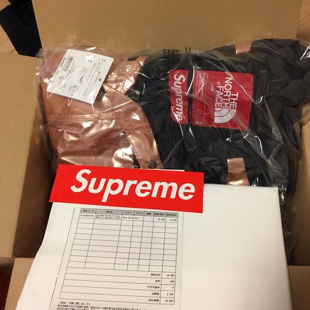 Supreme(シュプリーム)のsupreme north face Sサイズ メンズのジャケット/アウター(マウンテンパーカー)の商品写真