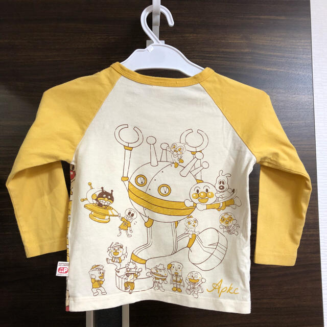 アンパンマン(アンパンマン)のアンパンマン 長袖 Tシャツ 90 キッズ/ベビー/マタニティのキッズ服男の子用(90cm~)(Tシャツ/カットソー)の商品写真