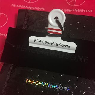 ピースマイナスワン(PEACEMINUSONE)のPEACEMINUSONE × AC.Ⅲ.T チェジュ 済州 ブルドッグクリップ(アイドルグッズ)