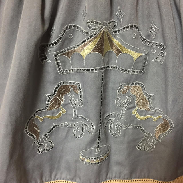 F i.n.t(フィント)のf.i.n.t♡メリーゴーランドスカート レディースのスカート(ひざ丈スカート)の商品写真
