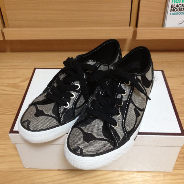 COACH スニーカー 値下げ中!! coren-ap.gov.br