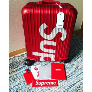 シュプリーム(Supreme)の【完売品】Supreme RIMOWA red topas 45L リモワ(トラベルバッグ/スーツケース)