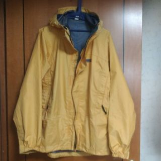 patagonia(ナイロンジャケット ・ イエロー/黄色系)のフリマ patagonia(ナイロンジャケット ・ イエロー/黄色系)のフリマ