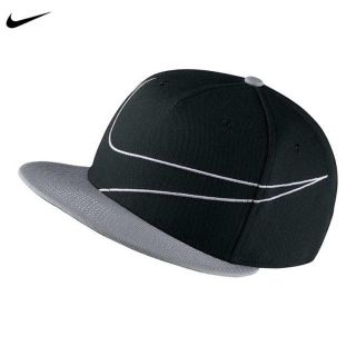 ナイキ(NIKE)の★送料無料★UK直輸入★ナイキ★トゥルースウォッシュ キャップ★黒x灰★(キャップ)