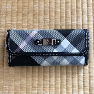 バーバリーブルーレーベル(BURBERRY BLUE LABEL)のブルーレーベル 長財布 ブラック(財布)