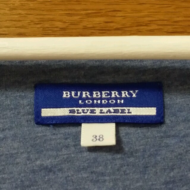 BURBERRY(バーバリー)のBurberry ドルマン レディースのトップス(Tシャツ(半袖/袖なし))の商品写真