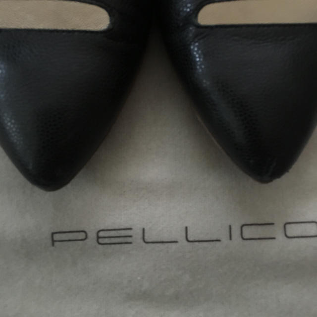 PELLICO(ペリーコ)のペリーコ フラットパンプス 38 黒 ブラック レディースの靴/シューズ(ハイヒール/パンプス)の商品写真
