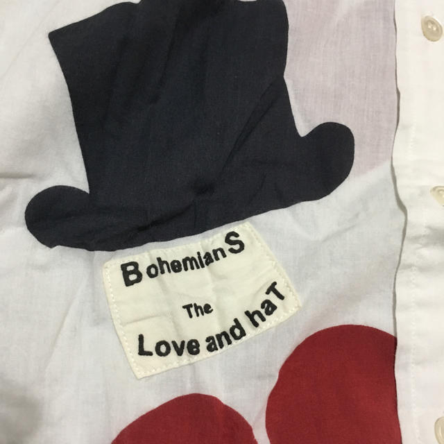 Bohemians(ボヘミアンズ)のbohemians LOVE and HAT  レディースのトップス(シャツ/ブラウス(長袖/七分))の商品写真