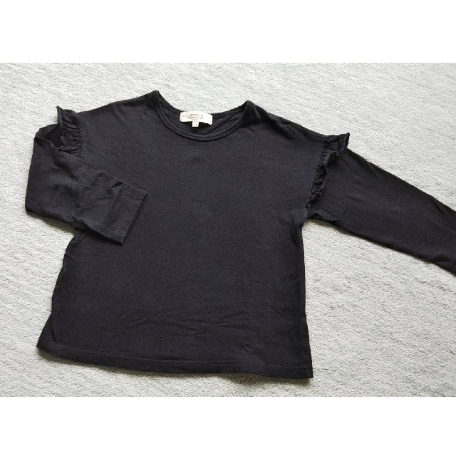 MARKEY'S(マーキーズ)のマーキーズ フリルカットソー 120 キッズ/ベビー/マタニティのキッズ服女の子用(90cm~)(Tシャツ/カットソー)の商品写真