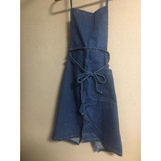 アズールバイマウジー(AZUL by moussy)のAZUL by moussy デニムエプロン インディゴ フリーサイズ(日用品/生活雑貨)