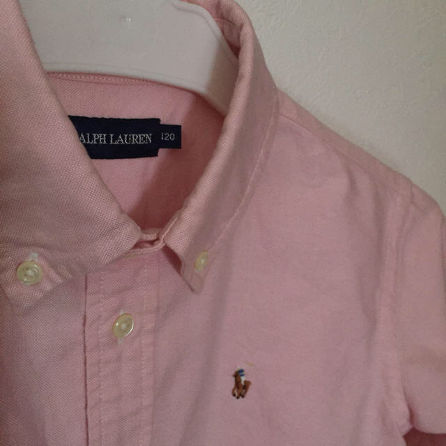 Ralph Lauren(ラルフローレン)のラルフローレン 120 ボタンダウンシャツ キッズ/ベビー/マタニティのキッズ服男の子用(90cm~)(Tシャツ/カットソー)の商品写真