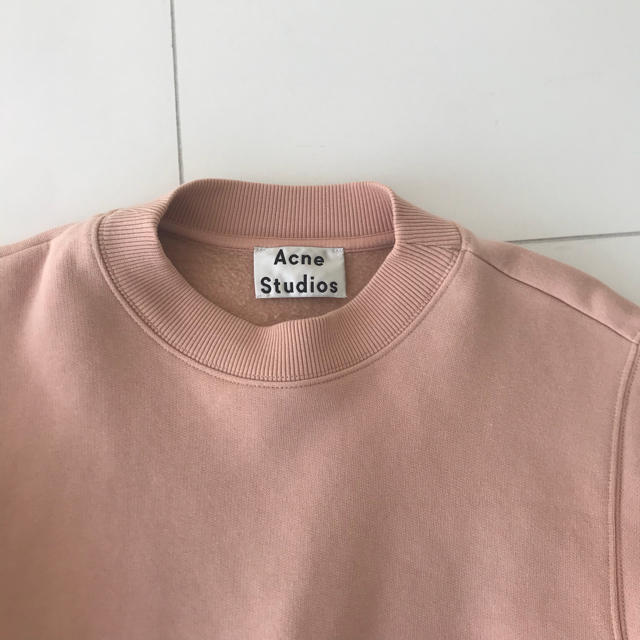 ACNE(アクネ)のAcne Studios ピンクスウェット レディースのトップス(トレーナー/スウェット)の商品写真