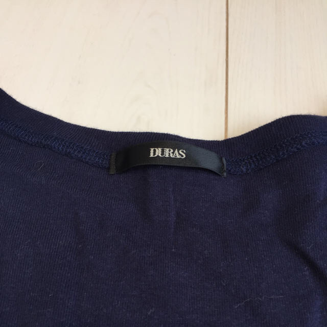 DURAS(デュラス)のデュラス Tシャツ 紺 レディースのトップス(Tシャツ(半袖/袖なし))の商品写真