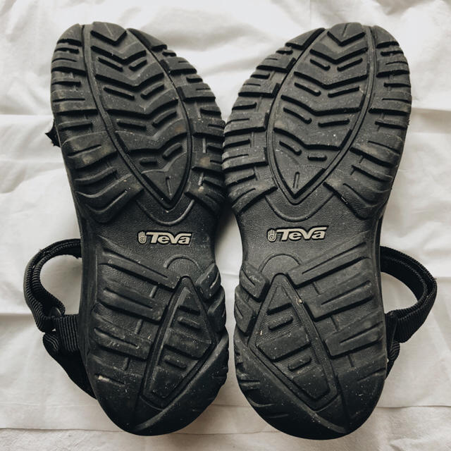 Teva(テバ)の【れんじん様専用】サンダル w hurricane xlt  レディースの靴/シューズ(サンダル)の商品写真