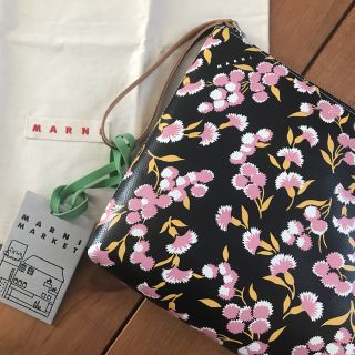 マルニ(Marni)のmarni クラッチバッグ(クラッチバッグ)