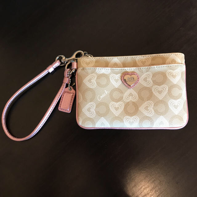 COACH(コーチ)のcoachポーチ レディースのファッション小物(ポーチ)の商品写真