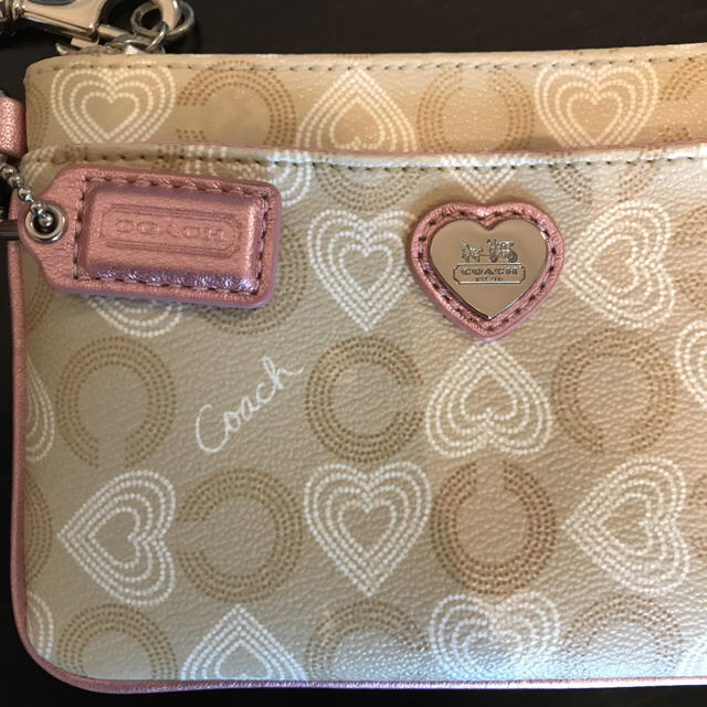 COACH(コーチ)のcoachポーチ レディースのファッション小物(ポーチ)の商品写真