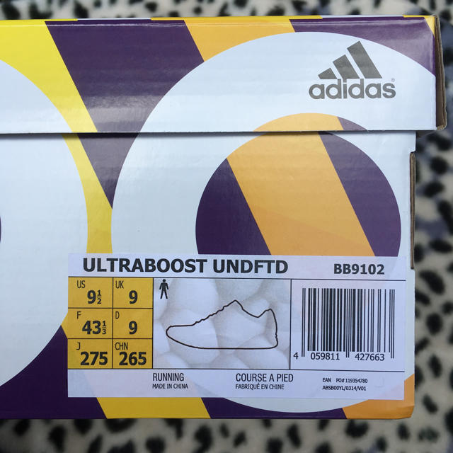 UNDEFEATED(アンディフィーテッド)のUS9.5 27.5 UNDEFEATED Adidas ULTRABOOST  メンズの靴/シューズ(スニーカー)の商品写真