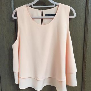ザラ(ZARA)のZARAトップス(カットソー(半袖/袖なし))