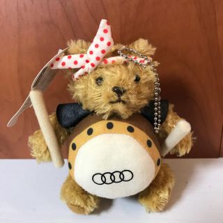 アウディ(AUDI)のアウディ ノベルティ キーチェーン くまさん 太鼓(ノベルティグッズ)