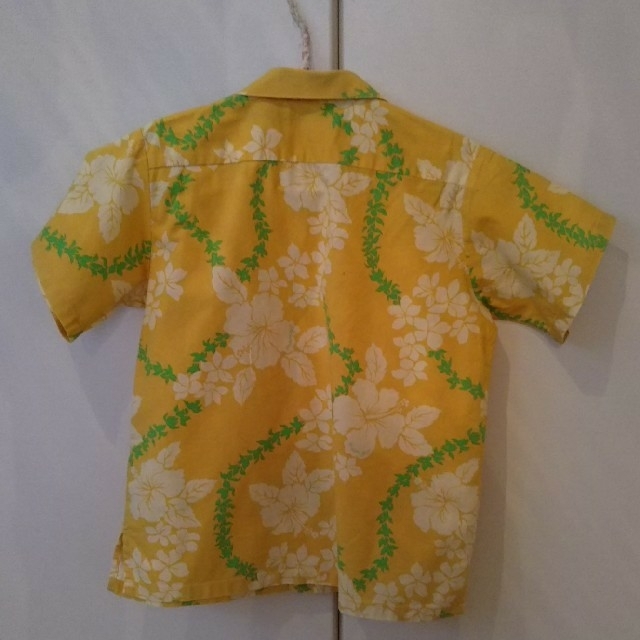 MANGO(マンゴ)のかりゆし アロハシャツ 140 キッズ/ベビー/マタニティのキッズ服男の子用(90cm~)(Tシャツ/カットソー)の商品写真