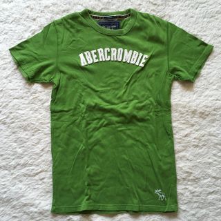 アバクロンビーアンドフィッチ(Abercrombie&Fitch)のアバクロ Tシャツ Mサイズ(Tシャツ/カットソー(半袖/袖なし))