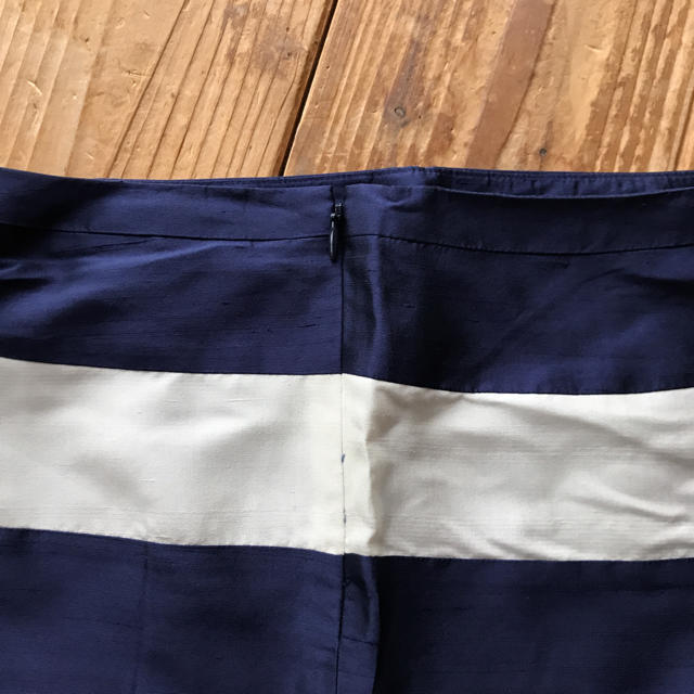 UNITED ARROWS(ユナイテッドアローズ)の美品！！ユナイテッドアローズ スカート レディースのスカート(ひざ丈スカート)の商品写真
