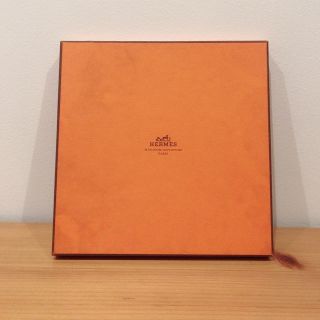 エルメス(Hermes)の☆専用☆エルメス  カレ 空箱☆ 24×24(ショップ袋)