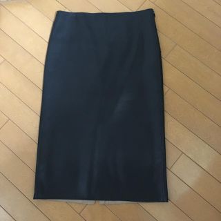 ザラ(ZARA)のZARA フェイクレザー タイトスカート(ひざ丈スカート)