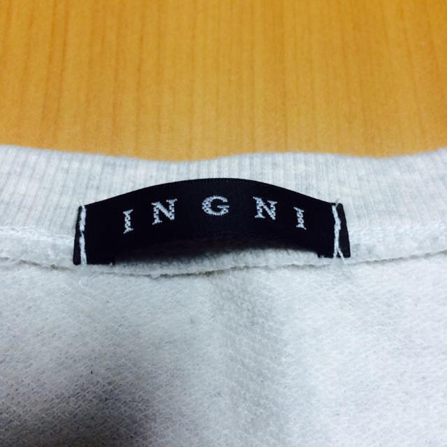 INGNI(イング)のスウェットＴシャツ レディースのトップス(Tシャツ(半袖/袖なし))の商品写真