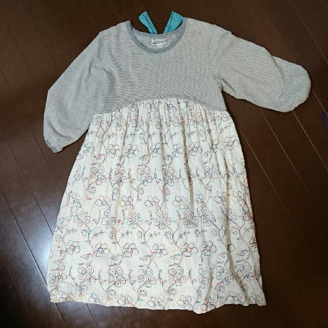 とっても可愛いワンピース キッズ/ベビー/マタニティのキッズ服女の子用(90cm~)(ワンピース)の商品写真