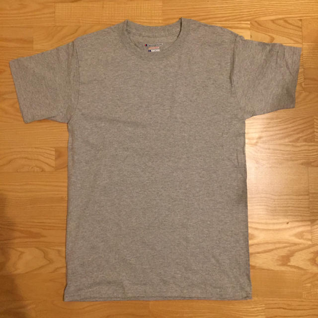 Champion(チャンピオン)のチャンピオンchampionヘビーＴシャツ新品送料込無地6oz【最安値】 メンズのトップス(Tシャツ/カットソー(半袖/袖なし))の商品写真