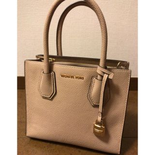 マイケルコース(Michael Kors)のMICHAEL KORS ハンドバッグ(ハンドバッグ)