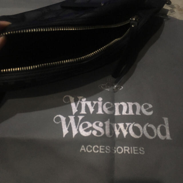 Vivienne Westwood(ヴィヴィアンウエストウッド)のヴィヴィアンウエストウッド  ボディーバッグ メンズのバッグ(ボディーバッグ)の商品写真