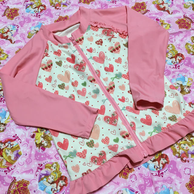 Youpi!(ユッピー)のYoupi! ラッシュガード キッズ/ベビー/マタニティのキッズ服女の子用(90cm~)(水着)の商品写真