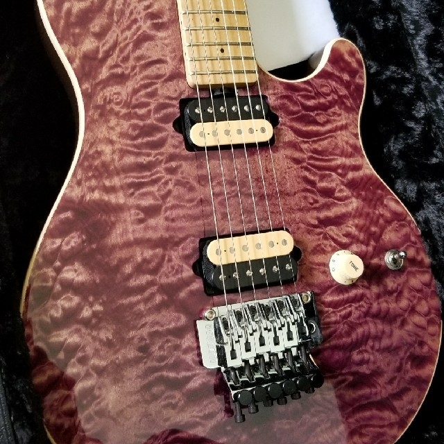 MUSICMAN Axis Tribute パープル