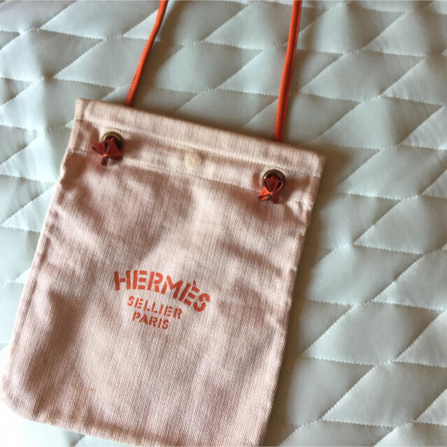Hermes(エルメス)のアリーヌ 中古 レディースのバッグ(ショルダーバッグ)の商品写真
