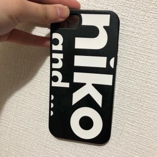 ニコアンド(niko and...)のiPhoneケース(iPhoneケース)