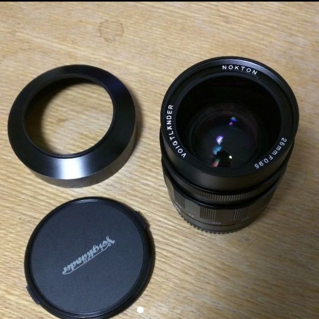フォクトレンダー NOKTON 25mm f0.95-