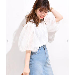 ナチュラルクチュール(natural couture)のはぶくん♡様専用☆チュール ドット バルーンスリーブ ブラウス ホワイト(シャツ/ブラウス(半袖/袖なし))