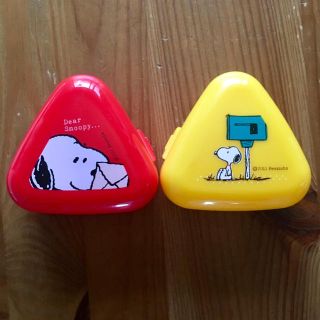 スヌーピー(SNOOPY)のスヌーピーおにぎりケース２個セットお弁当ランチ幼稚園幼児(弁当用品)