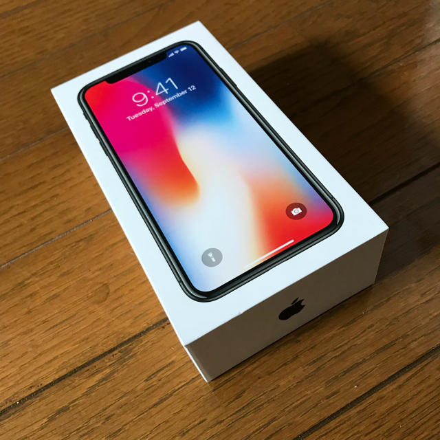 iPhone10 Silva 64GB SIMフリー