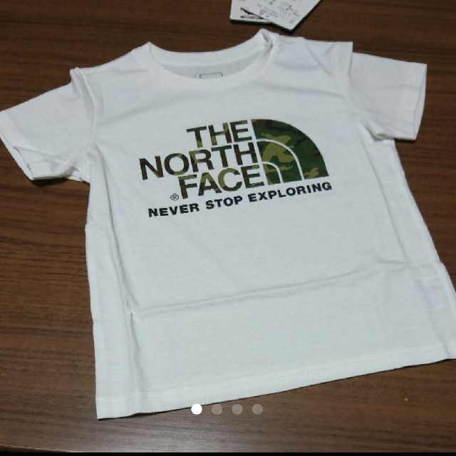 THE NORTH FACE(ザノースフェイス)の新品☆THE NORTH FACE☆ノースフェイス☆キッズ☆ロゴ☆Tシャツ キッズ/ベビー/マタニティのキッズ服男の子用(90cm~)(Tシャツ/カットソー)の商品写真