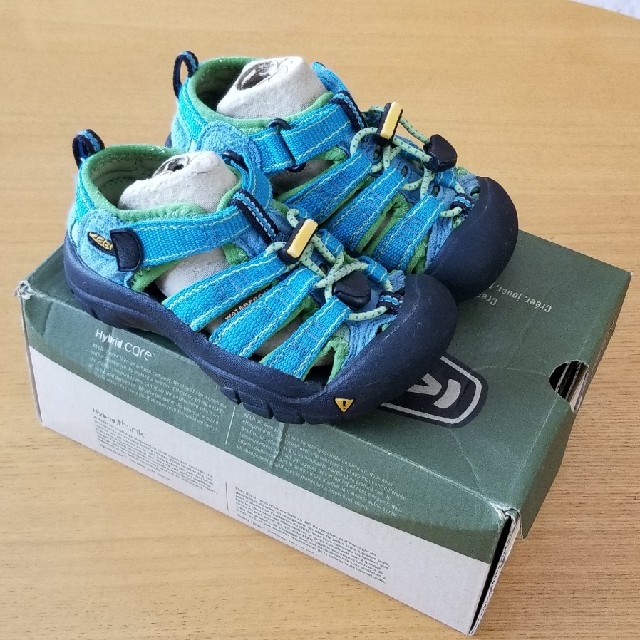 KEEN(キーン)のKEEN キーン　NEWPORT H2　キッズ キッズ/ベビー/マタニティのキッズ靴/シューズ(15cm~)(サンダル)の商品写真