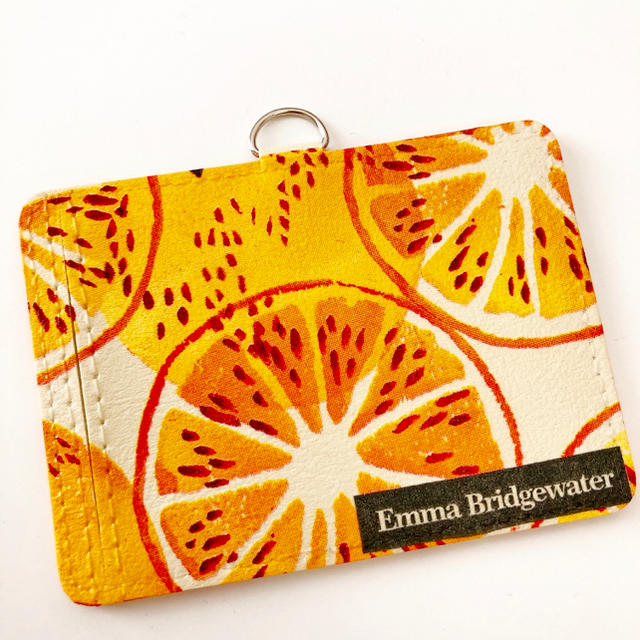 【découpage】IDパスケース Emma Bridgewater オレンジ レディースのファッション小物(パスケース/IDカードホルダー)の商品写真