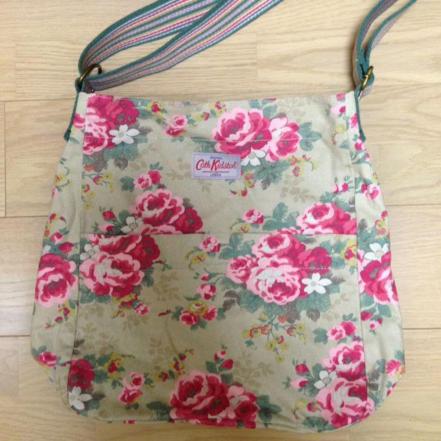 Cath Kidston(キャスキッドソン)のCath Kidstonショルダーバッグ レディースのバッグ(ショルダーバッグ)の商品写真