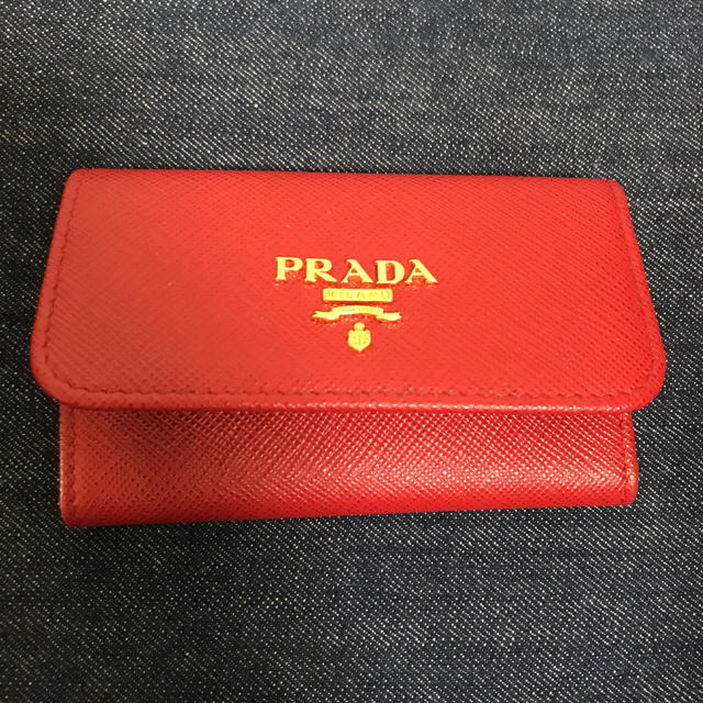 PRADA (プラダ) ポーチキーケース 最終限定価格 半額以下！