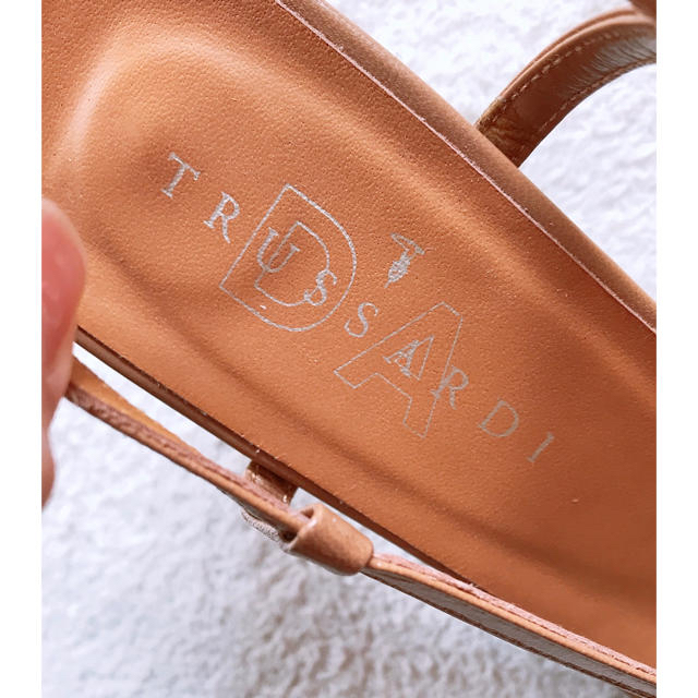 Trussardi(トラサルディ)のTRUSSARDI  サンダル 24㎝ レディースの靴/シューズ(サンダル)の商品写真